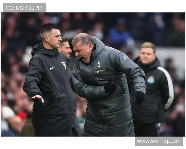 英超激战波尔图小胜热刺帽子戏法引发争议判罚全场沸腾