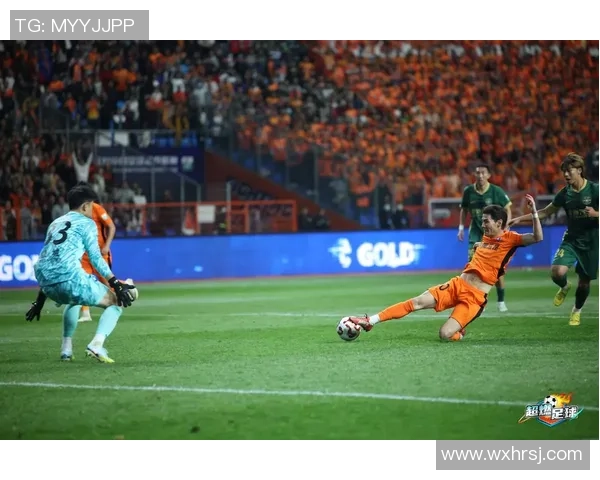 中超激战巴萨逆转阿森纳4-3全场沸腾瞬间回顾与分析