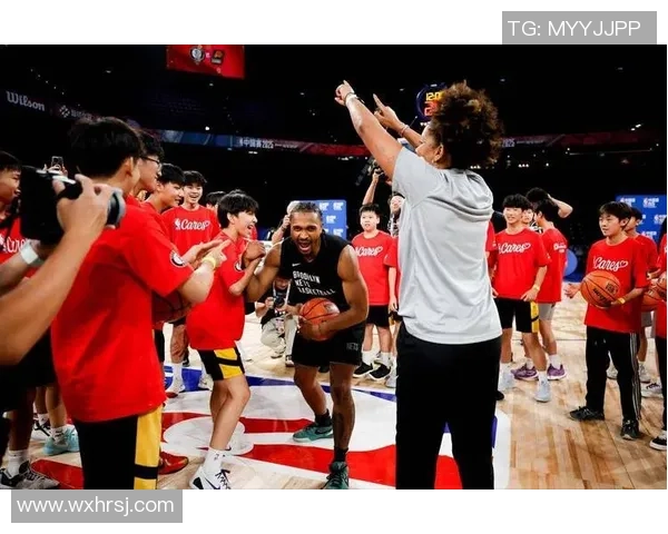 姚明与周微携手共创篮球新篇章助力青少年成长与梦想实现 姚明与周微携手共创篮球新篇章助力青少年成长与梦想实现