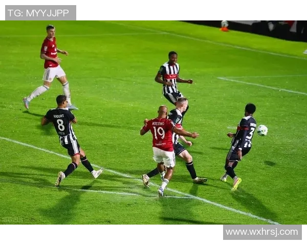 意甲激战莱比锡逆转曼联6-2全场沸腾战术解析与精彩瞬间回顾