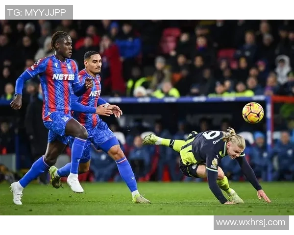 欧冠激战尤文图斯与曼城战平点球大战点燃全场激情瞬间回顾