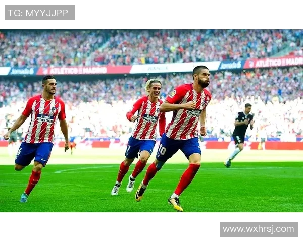 中超激战曼联大胜马竞红牌争议引发全场热议与讨论 中超激战曼联大胜马竞红牌争议引发全场热议与讨论