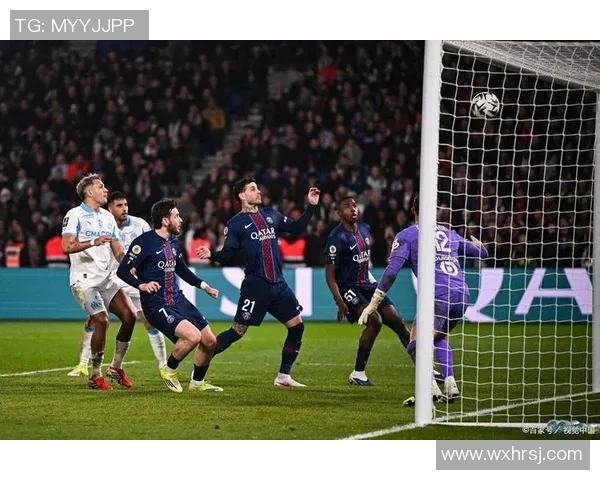 西甲激战巴黎圣日耳曼与波尔图战成平局引发全场惊呼