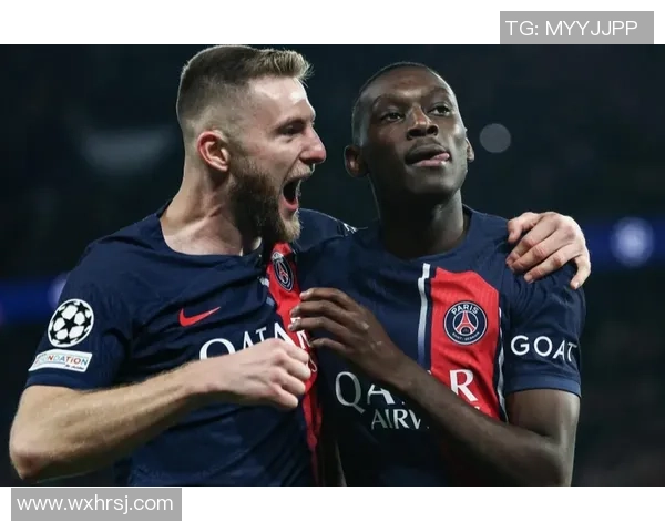 足总杯激战成平局AC米兰与巴黎圣日耳曼互交白卷精彩瞬间回顾 足总杯激战成平局AC米兰与巴黎圣日耳曼互交白卷精彩瞬间回顾